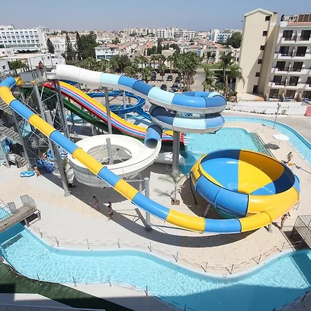 Anastasia Waterpark Протарас