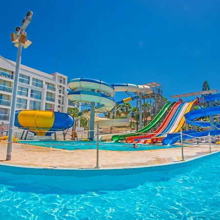 Готель Anastasia Waterpark